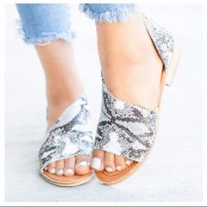 PU Leather Snakeskin Low Gladiatior Sandals